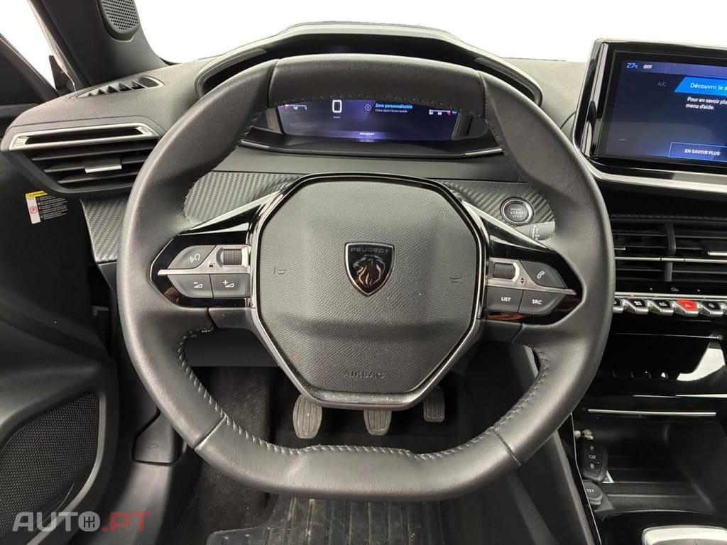 Peugeot 2008 1.2 PureTech Allure