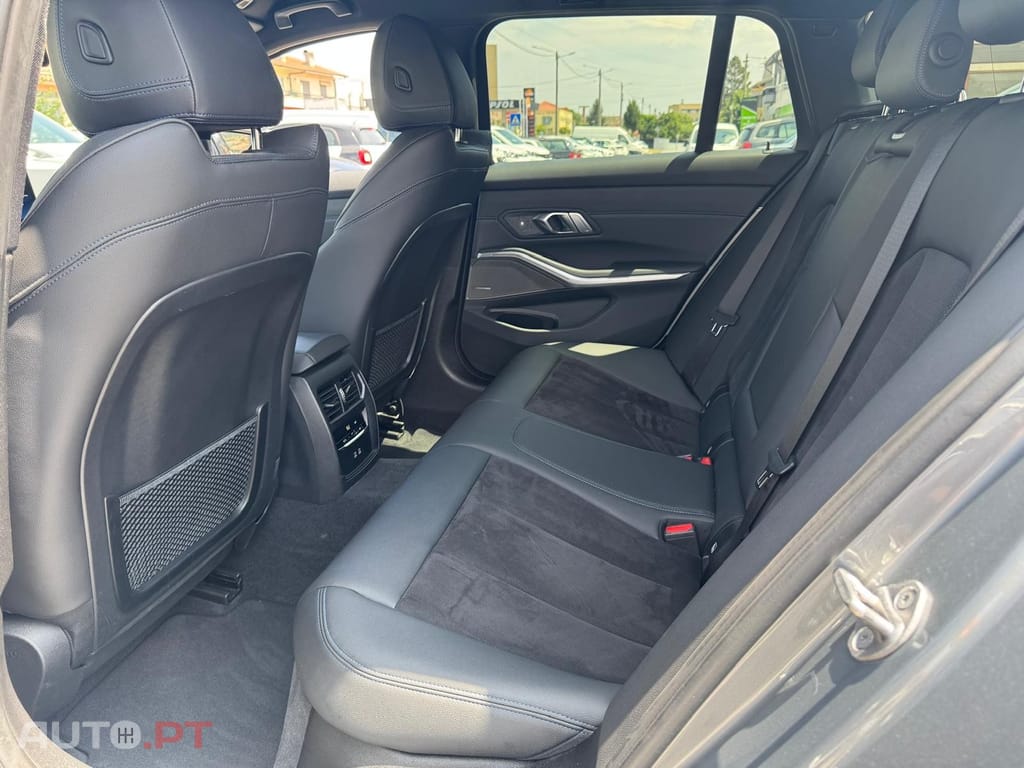 BMW 320 d Touring Pack M Auto