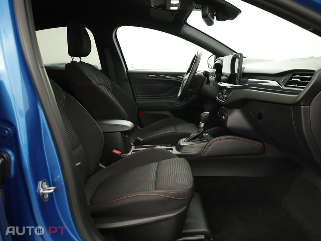 Ford Focus Focus 1.0 EcoBoost MHEV ST-Line Aut.
