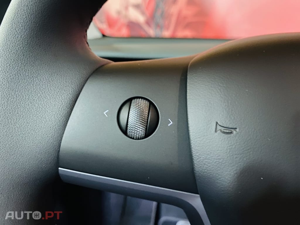 Tesla Model Y Tração Traseira