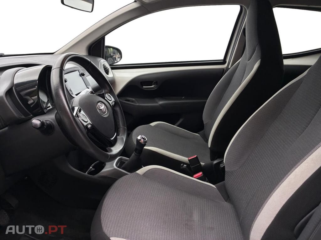 Toyota Aygo 1.0 X-Play