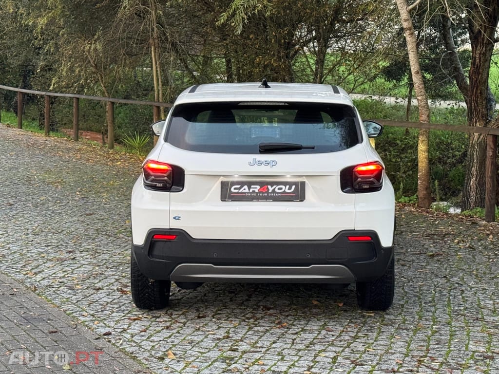 Jeep Avenger 54 kWh Longitude