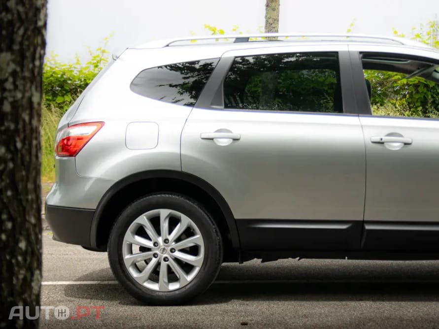 Nissan Qashqai +2 2.0 DCi PREMIUM Sport