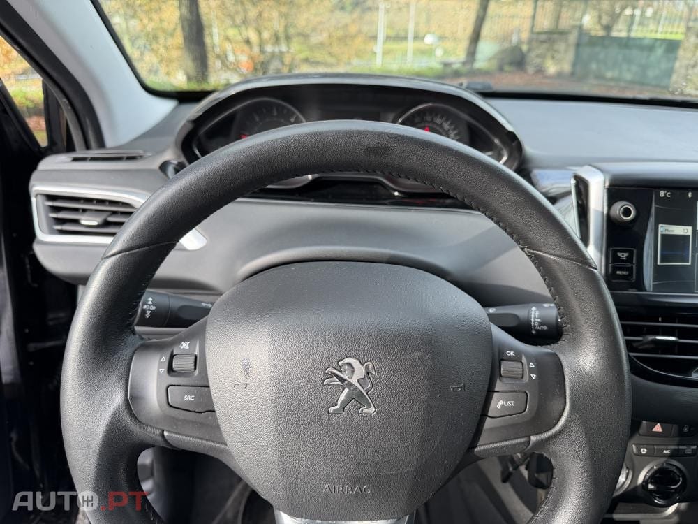 Peugeot 208 1.4 HDi Active