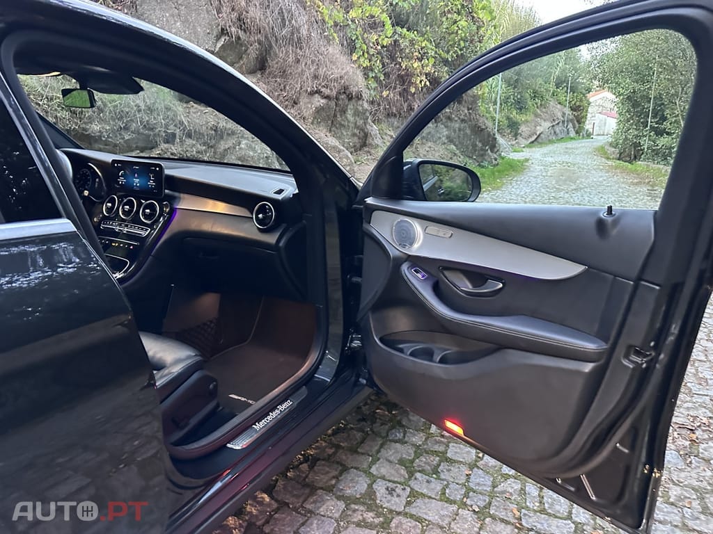 Mercedes-Benz GLC 220 d 4Matic 9G-TRONIC AMG Line