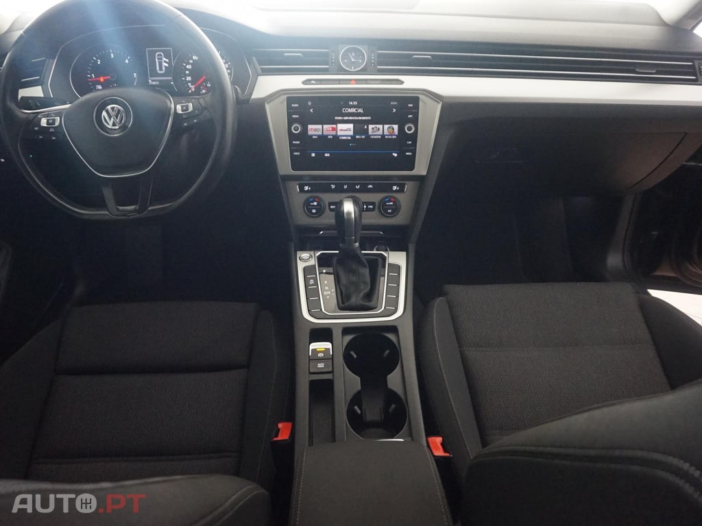 Volkswagen Passat Variant Confortline Auto 2.0 TDI