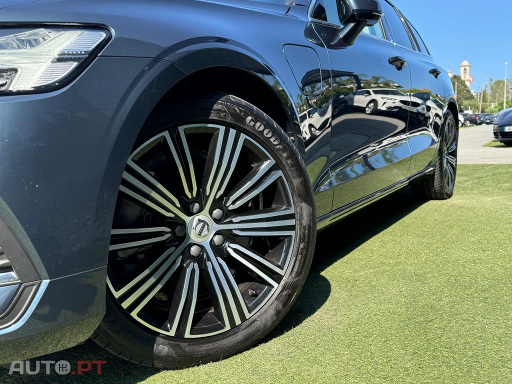 Volvo V60 2.0 T6 AWD TE Inscription Expression