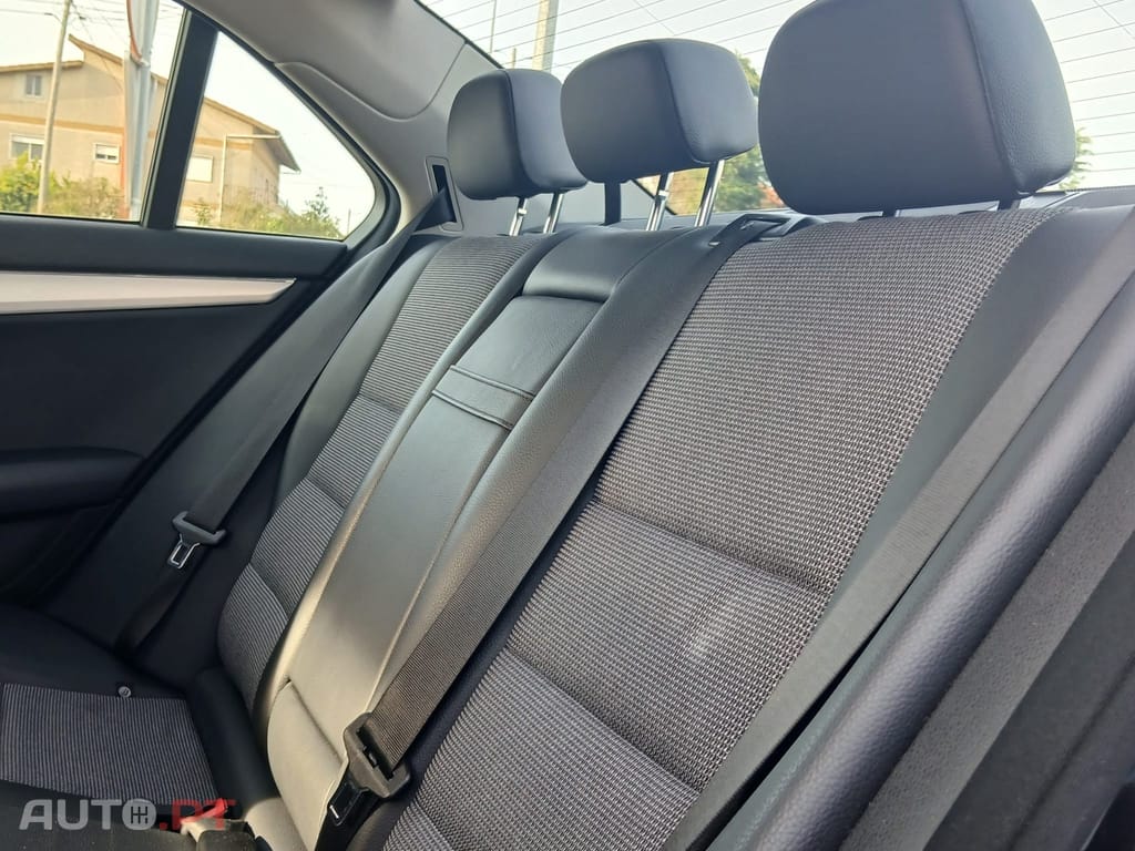 Mercedes-Benz C 220 CDi Classic BlueEfficiency