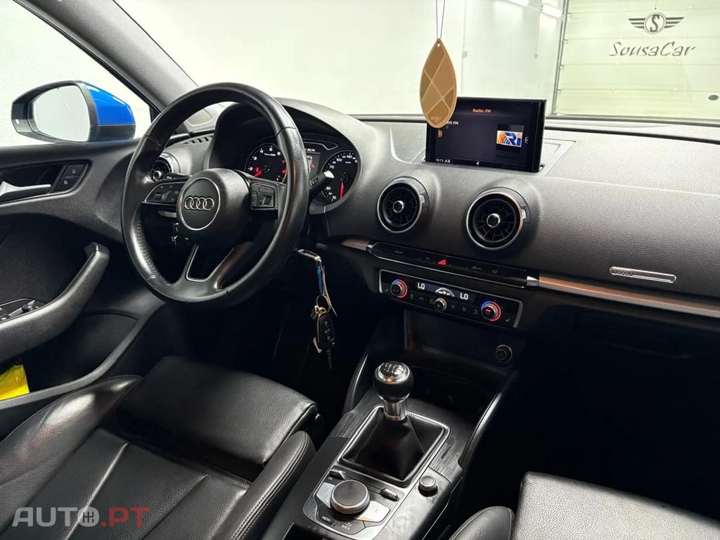 Audi A3 Sportback 30 TFSI S-line