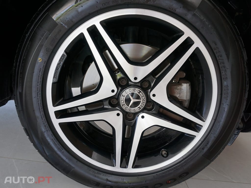 Mercedes-Benz GLB 180 d
