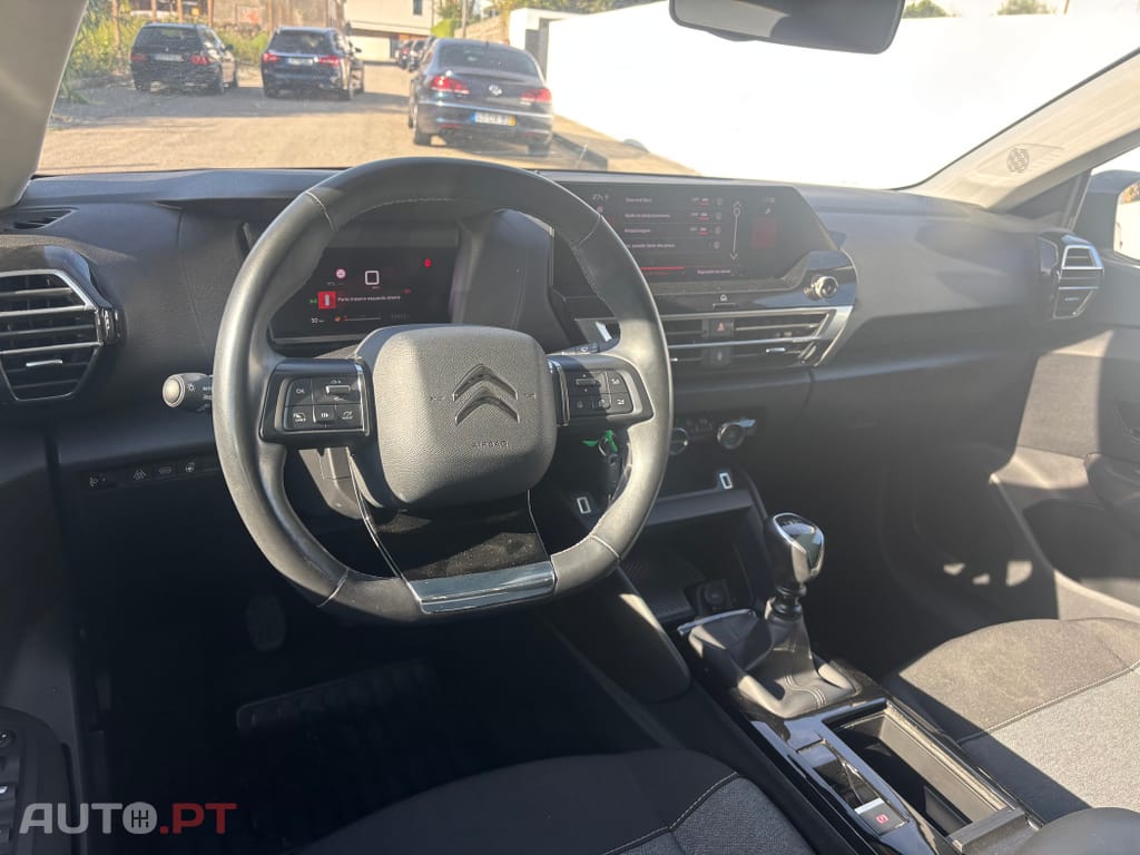 Citroen C4 PureTech 130 Stop&Start SHINE