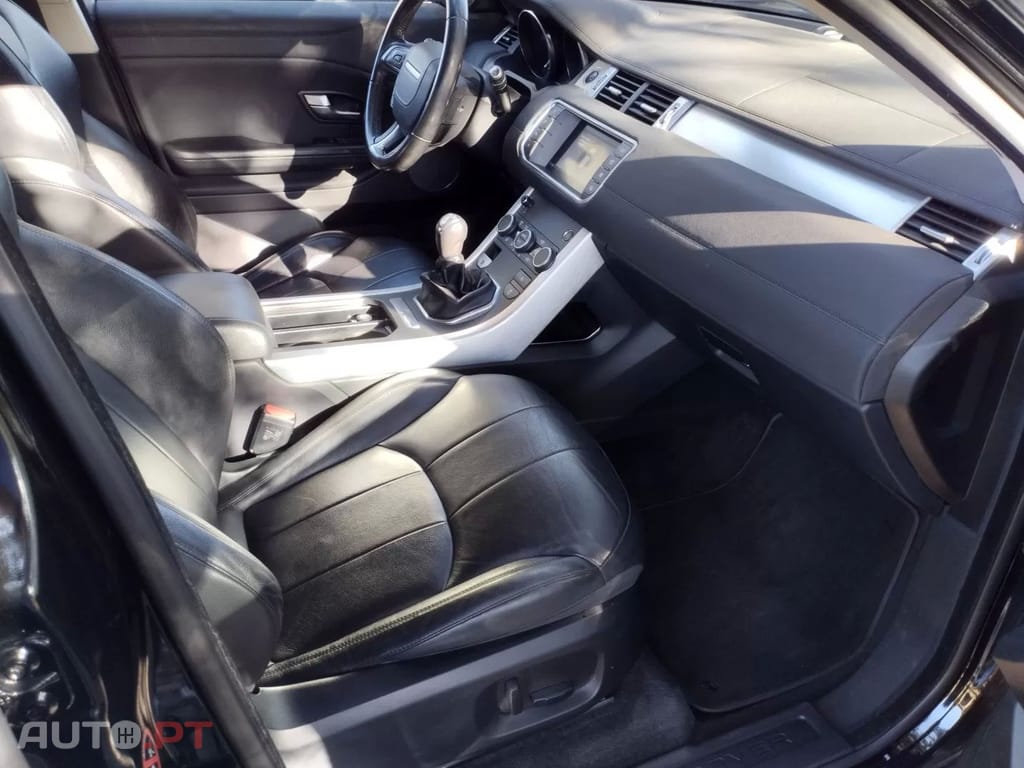 Land Rover Evoque 2.0 eD4 SE Dynamic