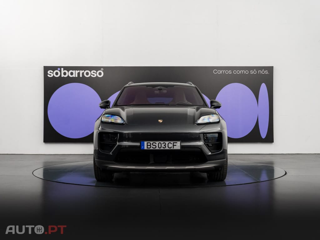 Porsche Macan Electric 4