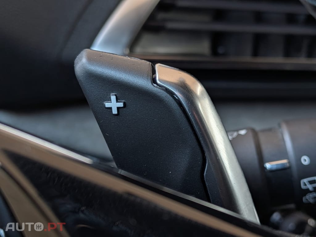 Peugeot 5008 1.2 PureTech GT EAT8