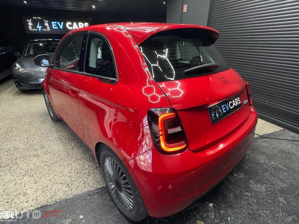 Fiat 500e 42 kWh Icon