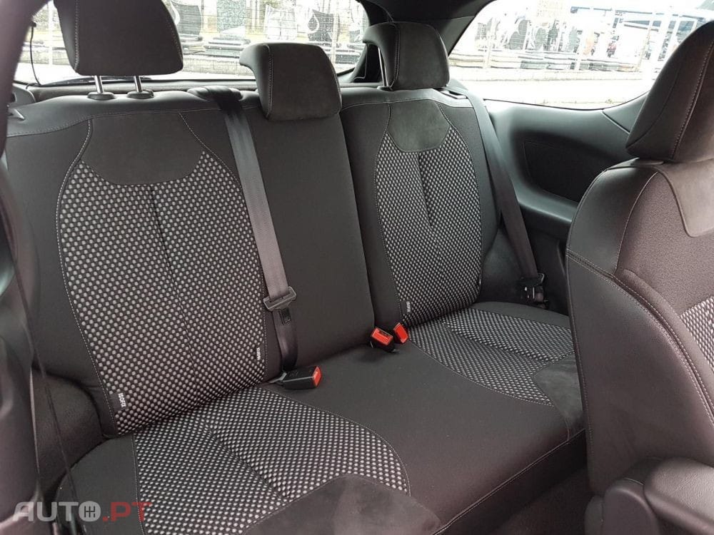 Citroen DS3 1.6 HDi Airdream Sport Chic