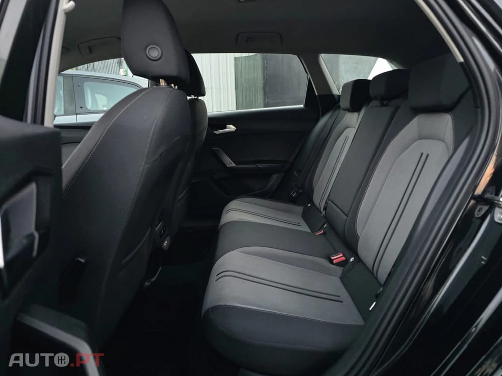 Seat Leon 2.0 TDI SPORTSTOURER STYLE