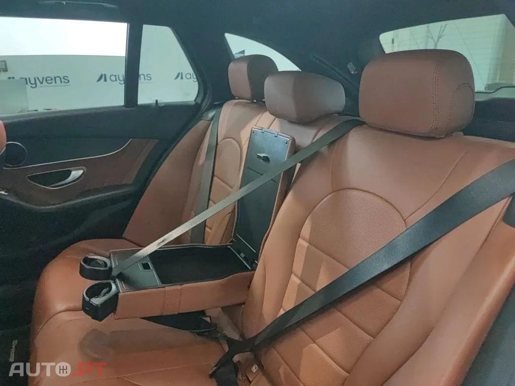 Mercedes-Benz C 300 de AMG Line