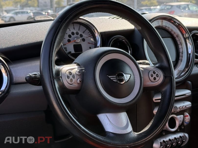 MINI Cooper Cooper S