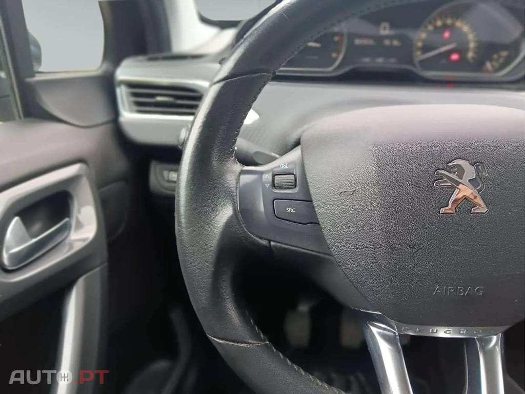Peugeot 2008 1.5 Blue HDi