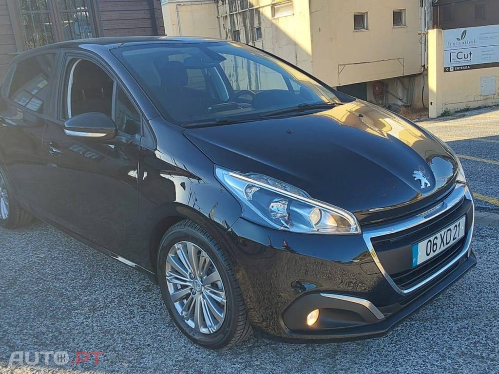 Peugeot 208 1.2 PureTech Allure