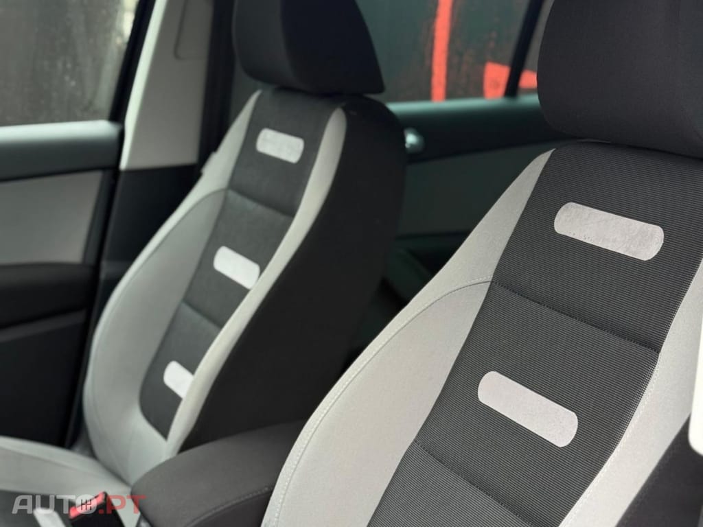 Volkswagen Tiguan 1.4 TSI Sport BlueMotion