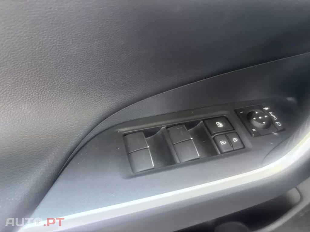 Toyota RAV4 2,5 Teamplayer