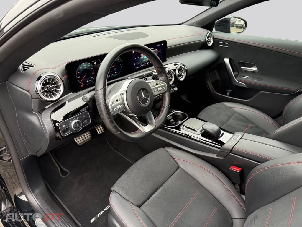 Mercedes-Benz CLA 250 e AMG I.V.A DEDUTÍVEL 