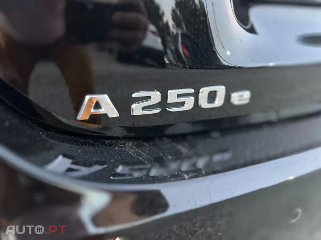 Mercedes-Benz A 250 e