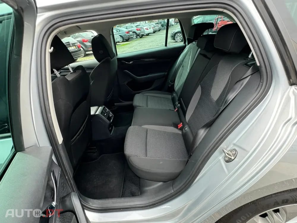 Skoda Octavia Break 2.0 TDI Ambition DSG