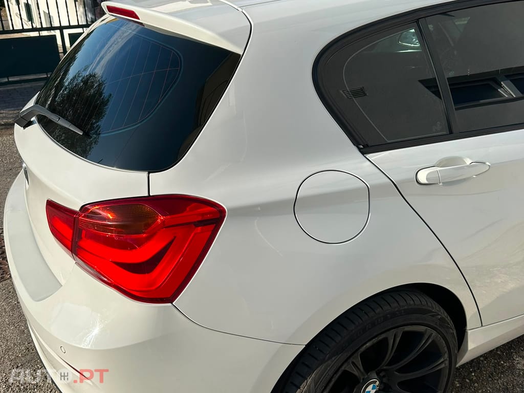 BMW 116 116d Sport Line (F20 LCI)
