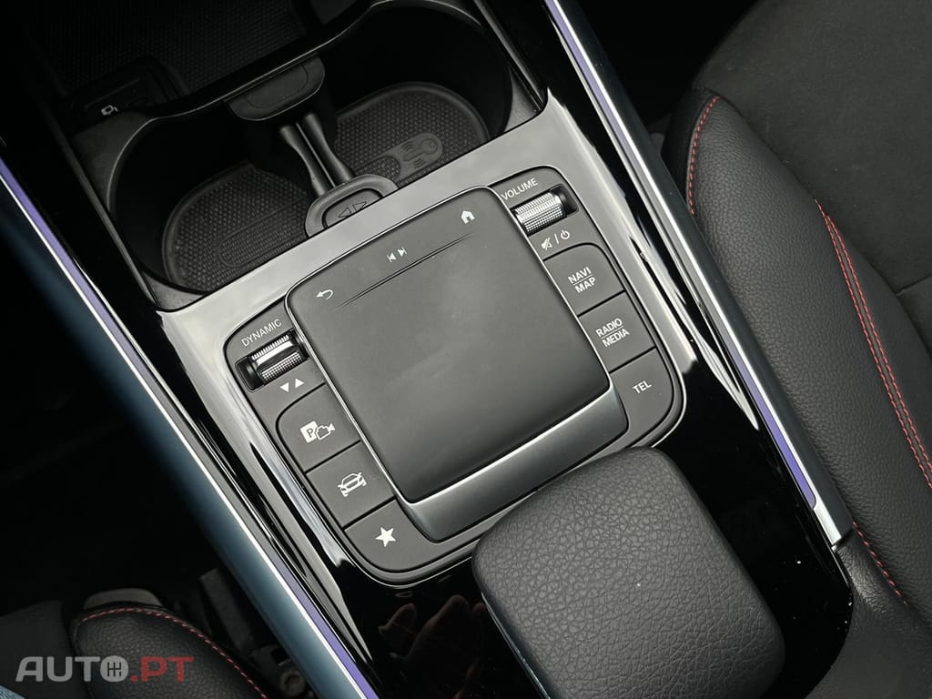 Mercedes-Benz EQB 250 AMG Line