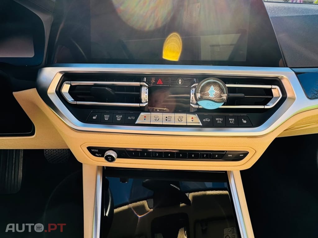 BMW 330 e Line Sport Auto