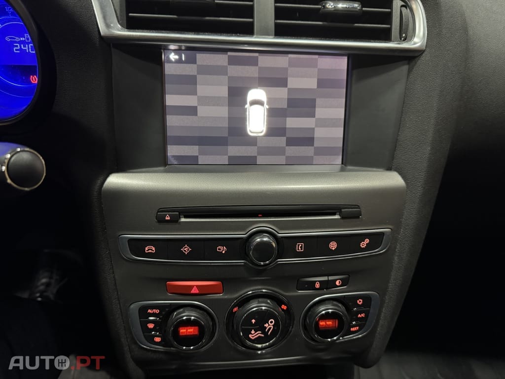 Citroen C4 1.6 BlueHDi Shine EAT6