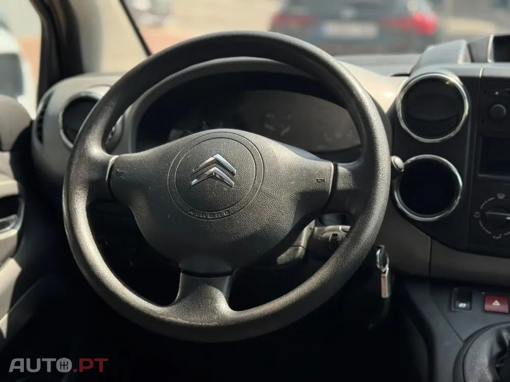 Citroen Berlingo Outro