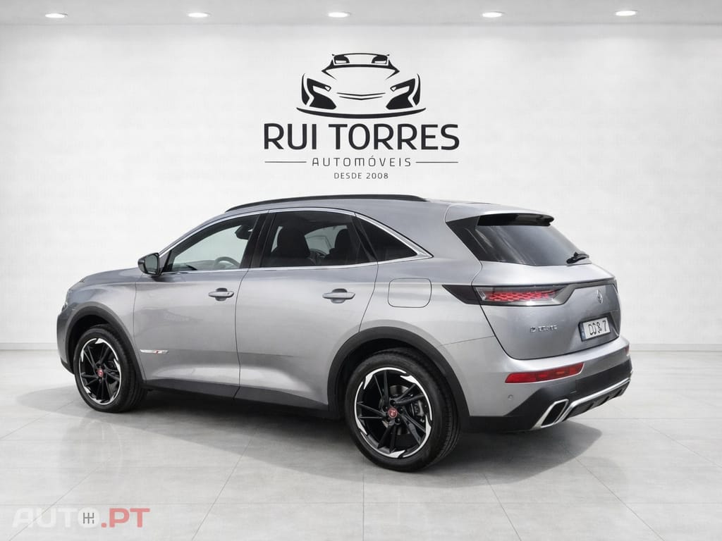 DS DS7 Crossback E-Tense Performance Line EAT8
