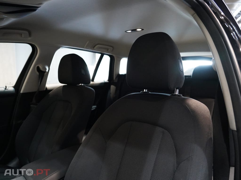 BMW 318 d Touring Corporate Edition