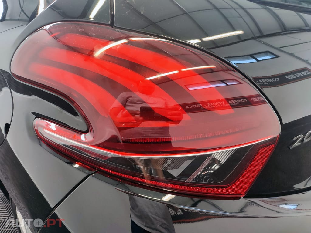 Peugeot 208 ACTIVE