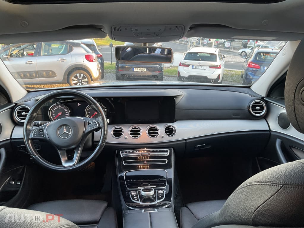 Mercedes-Benz E 220 BlueTEC Avantgarde Auto.