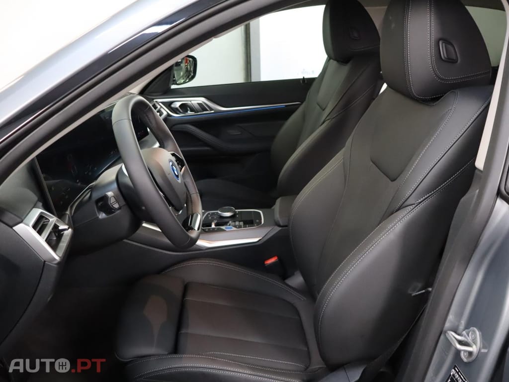 BMW i4 eDrive40