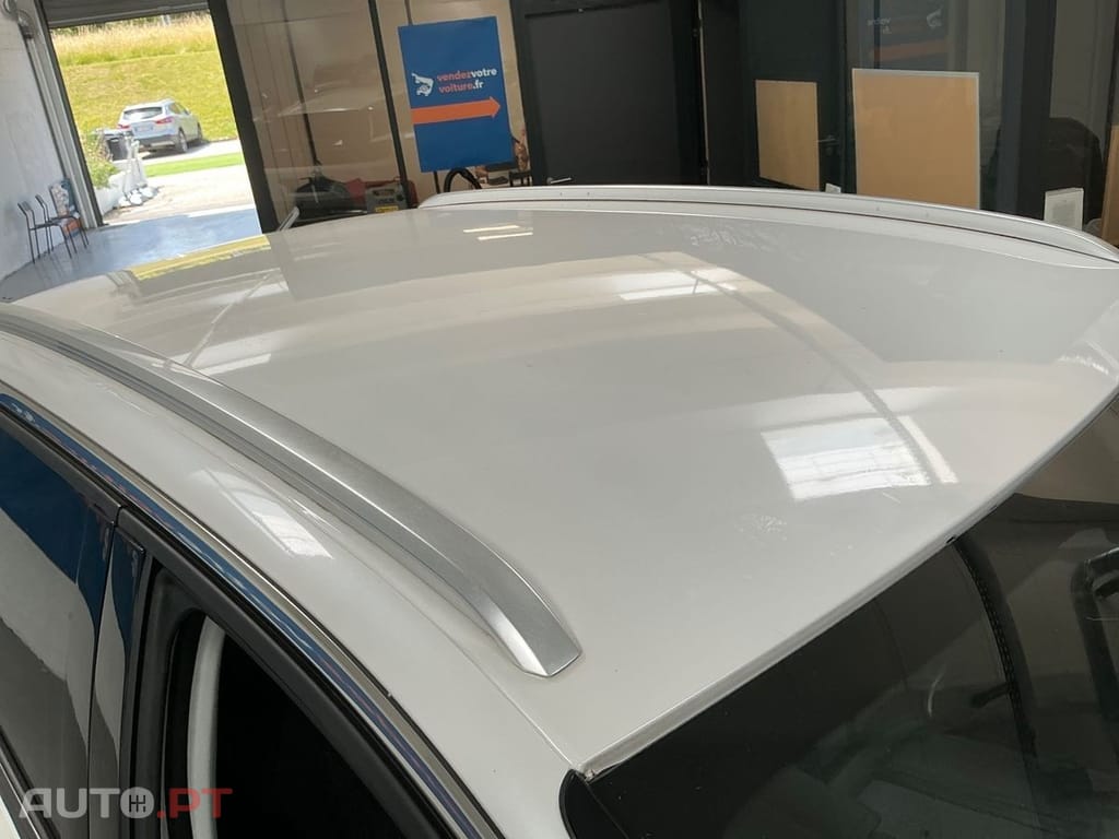 Peugeot 3008 1.2 PureTech Allure EAT8