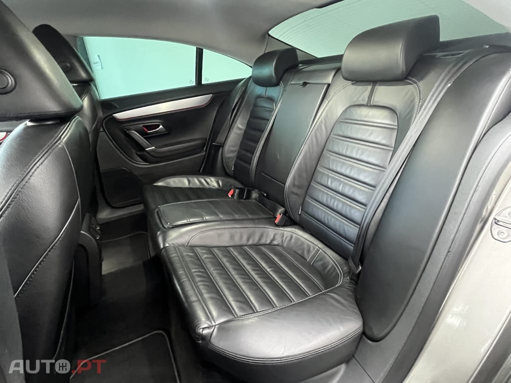 Volkswagen Passat CC 2.0 TDi DSG