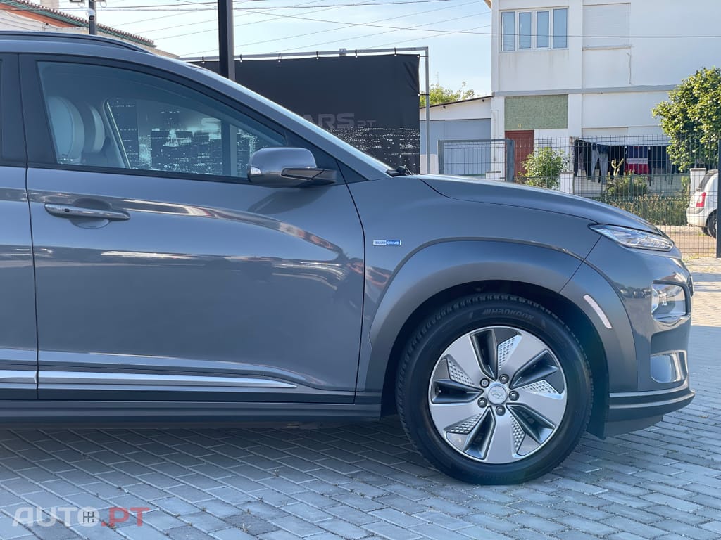 Hyundai Kauai EV 64 kWh Premium