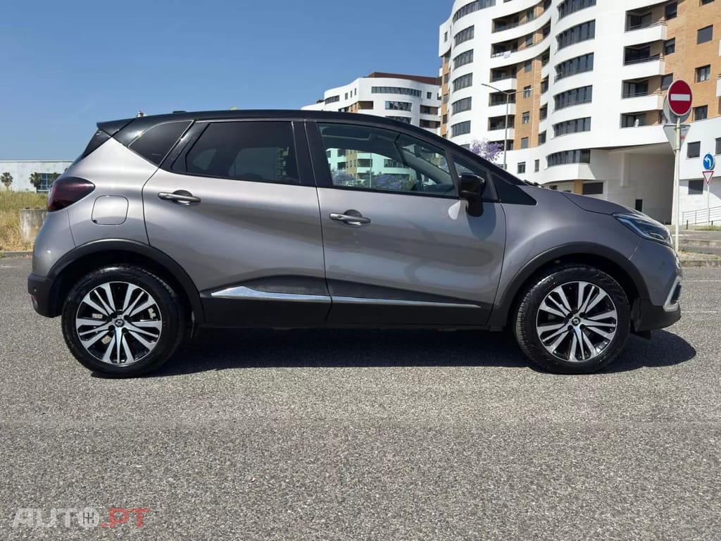 Renault Captur 1.2 TCe Initiale Paris EDC