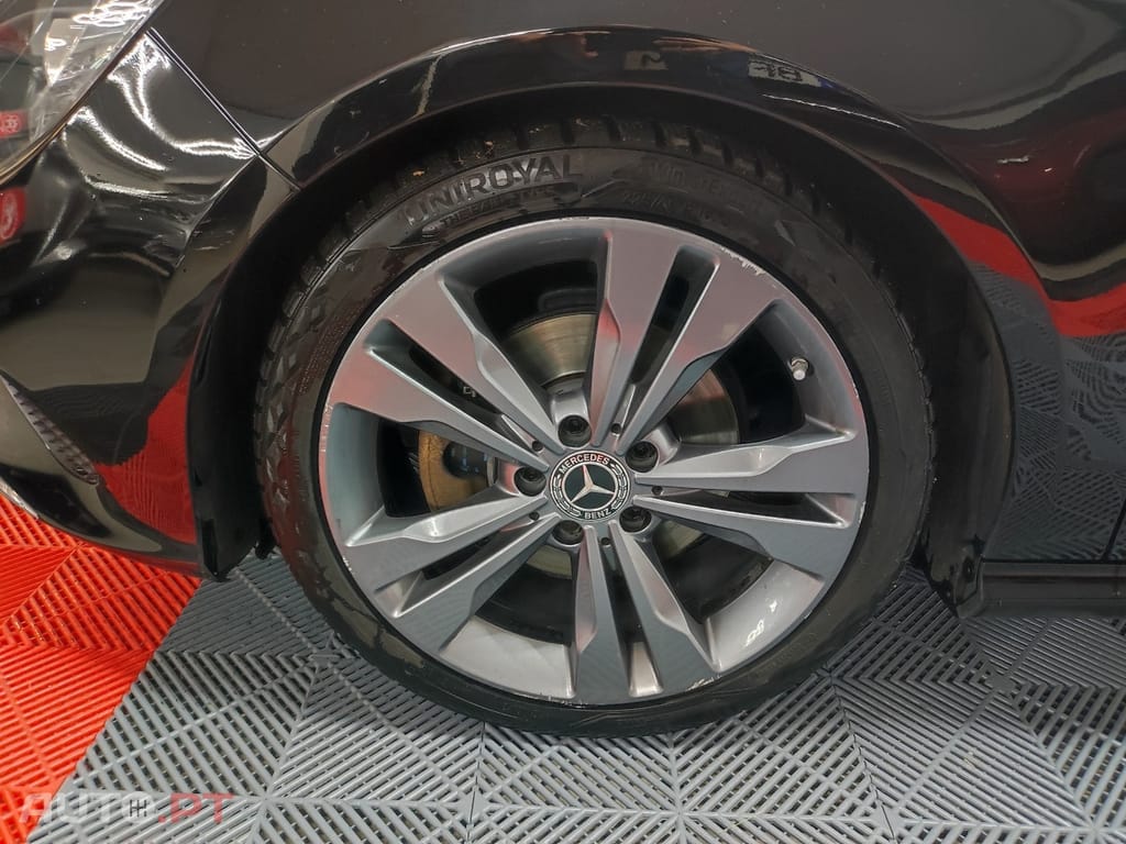 Mercedes-Benz CLA 180 d Shooting Brake Urban Aut.