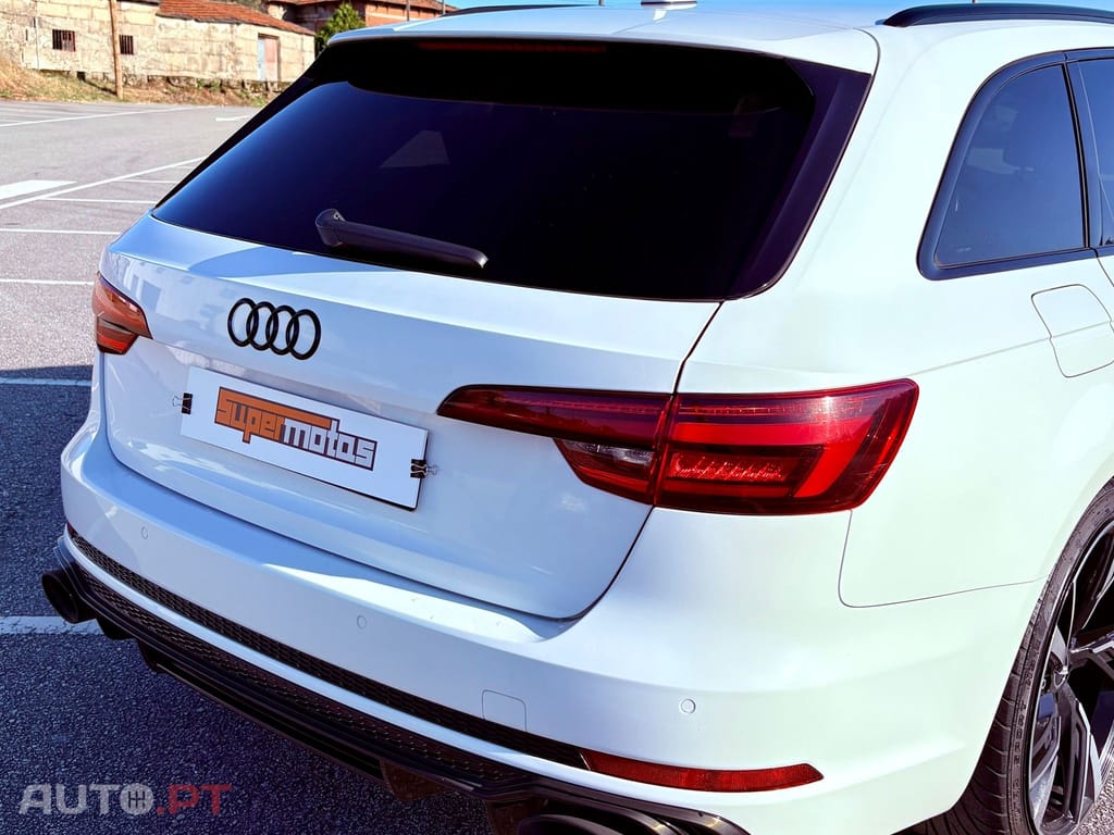 Audi A4 Avant 2.0 TDI S-line S tronic