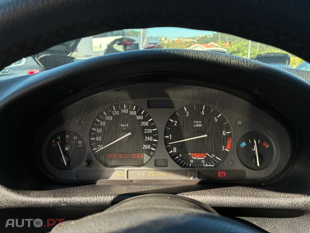 BMW 328 i Coupé M Sport