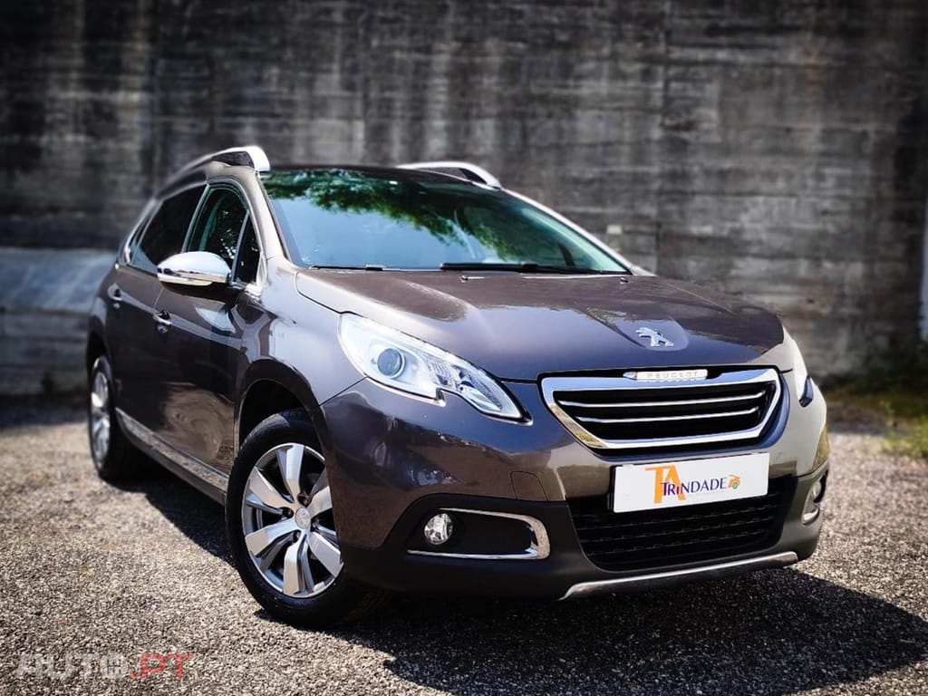 Peugeot 2008 1.2 PureTech Allure