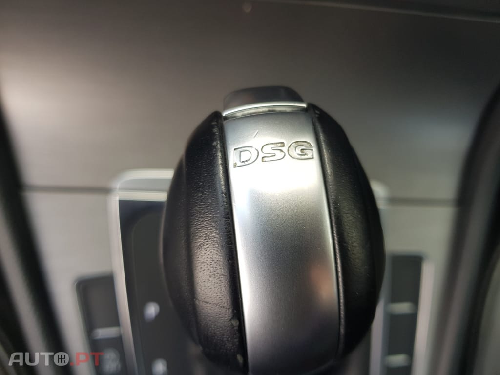 Volkswagen Golf Variant 2.0 TDi Highline DSG