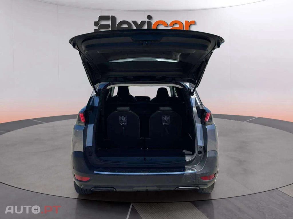 Peugeot 5008 1.5 BlueHDi Allure Pack